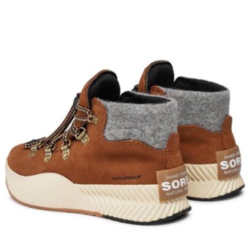 SOREL Youth Girls Youth Out‎ N About Conquest Waterproof Boots Size 1 NEW